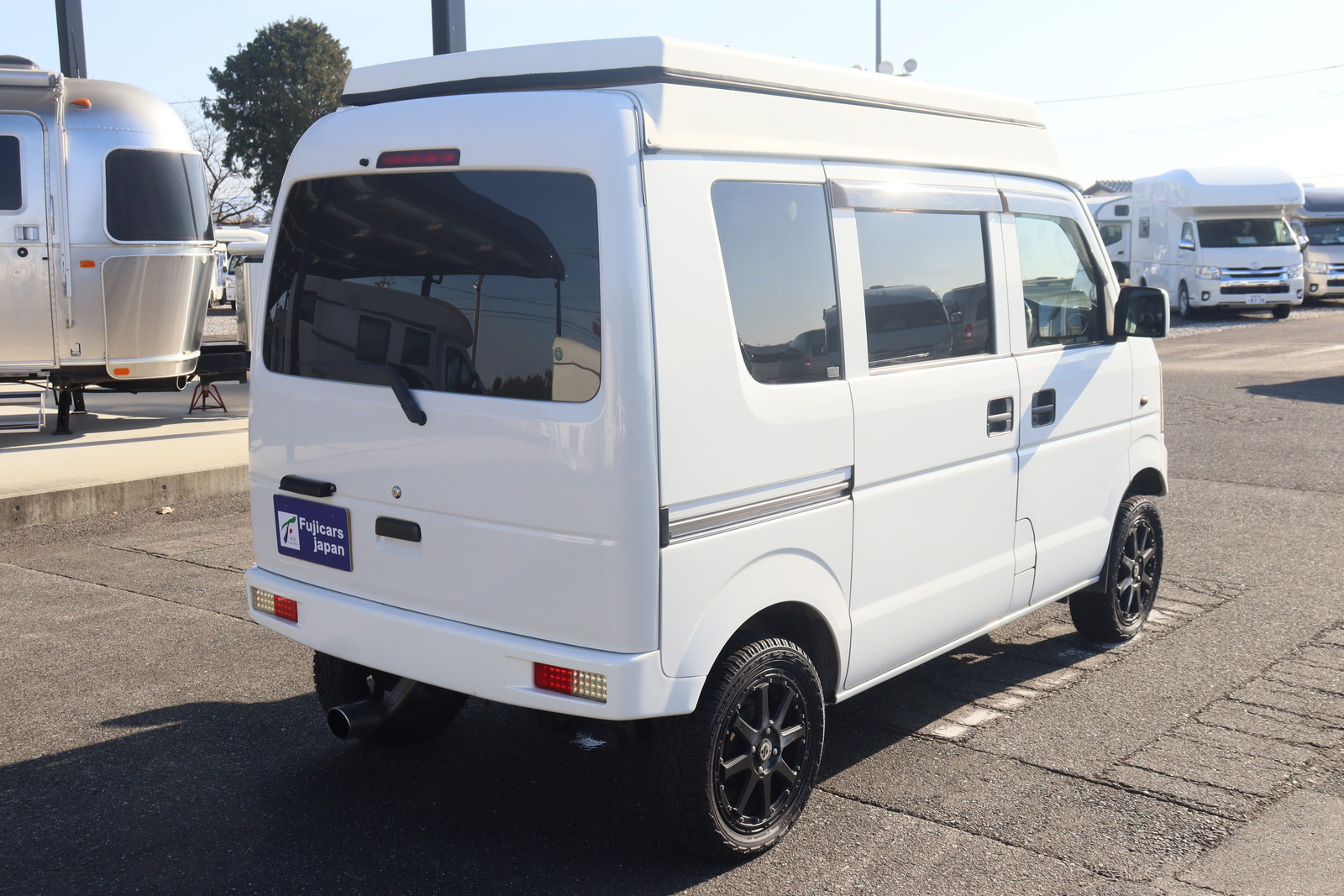 キャンピングカー 軽キャンパー ｴﾌﾞﾘｲ ﾌｨｰﾙﾄﾞﾗｲﾌ ｺﾝｸﾞ ﾘﾌﾄｱｯﾌﾟ改