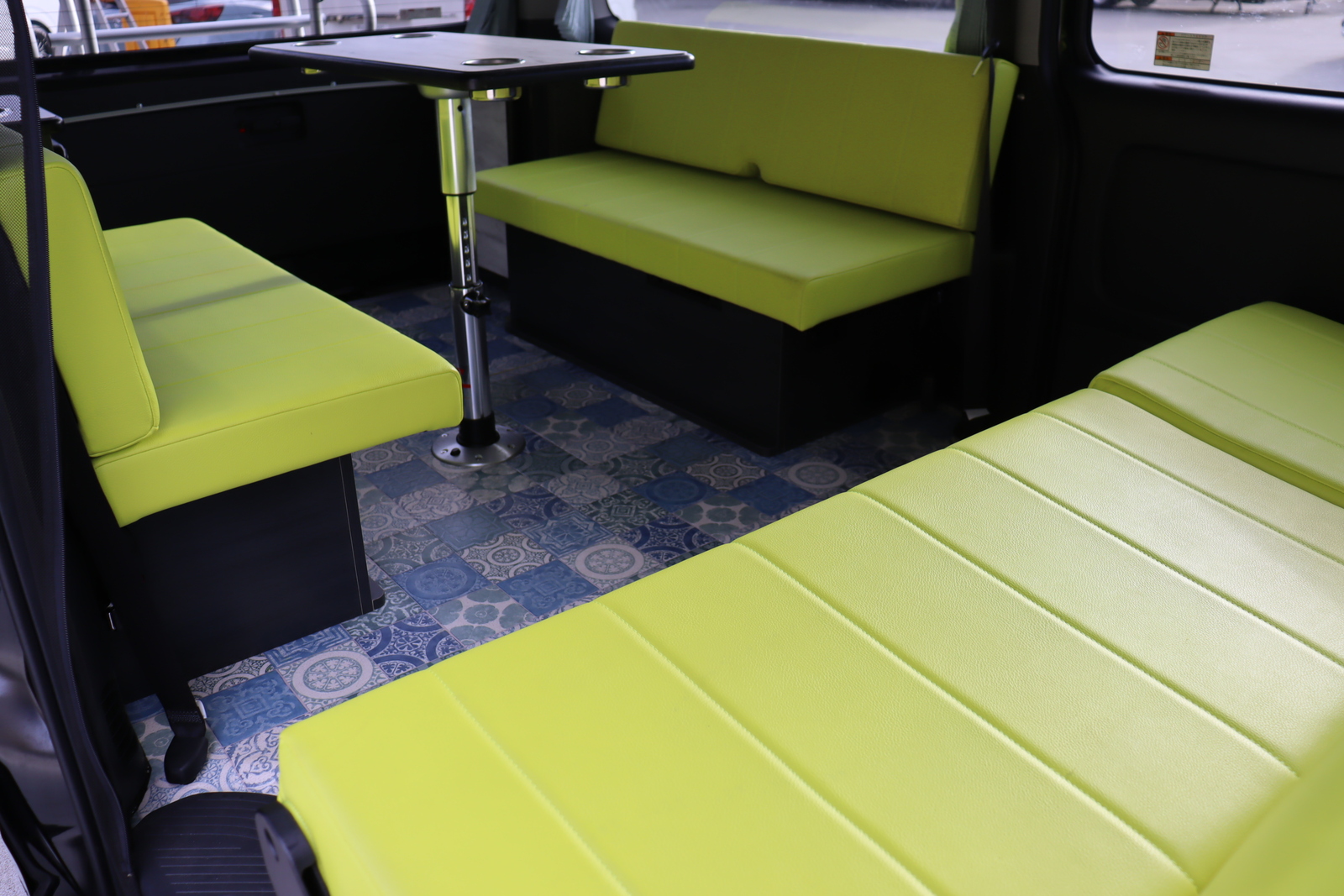 キャンピングカー バンコン ﾊｲｴｰｽ ﾄﾖﾀﾃｯｸｽ Pｷｭｰﾌﾞﾌﾟﾗｽﾈｵ