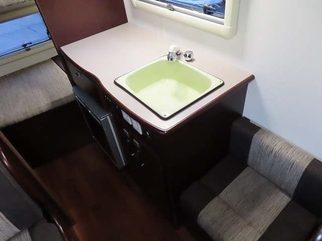 キャンピングカー キャブコン ｶﾑﾛｰﾄﾞﾅｯﾂRVｸﾚｿﾝﾎﾞｰﾀﾞｰED FFﾋｰﾀｰ