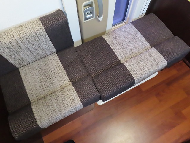 キャンピングカー キャブコン ｶﾑﾛｰﾄﾞﾅｯﾂRVｸﾚｿﾝﾎﾞｰﾀﾞｰED FFﾋｰﾀｰ