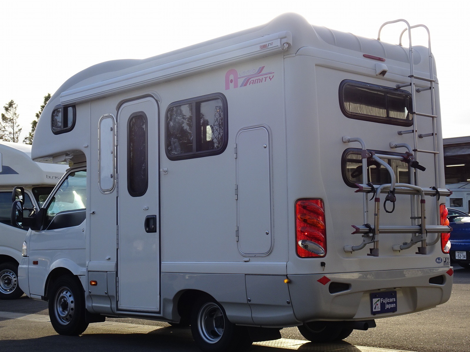 キャンピングカー キャブコン ﾎﾞﾝｺﾞ AtoZ ｱﾐﾃｨﾘﾐﾃｯﾄﾞ 窓AC 4WD