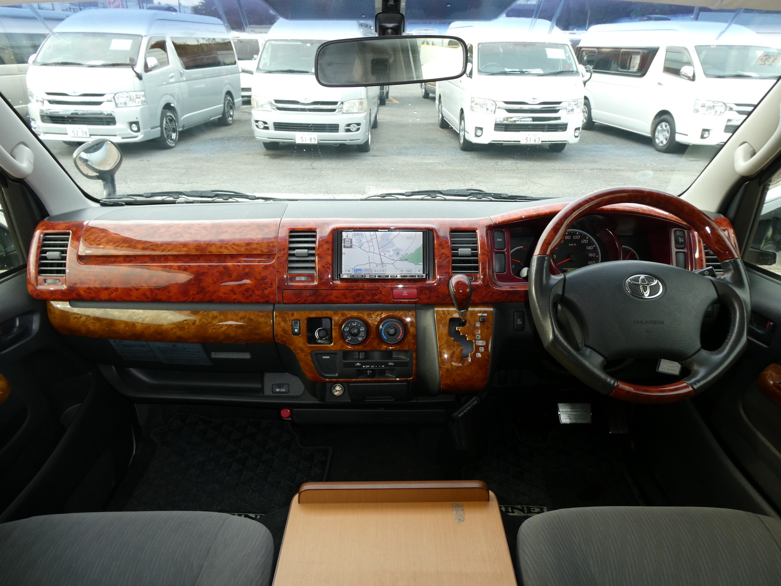 キャンピングカー バンコン ﾊｲｴｰｽ ﾘﾝｴｲ ﾊﾞｶﾝﾁｪｽﾌﾟﾗｲﾍﾞｰﾄ