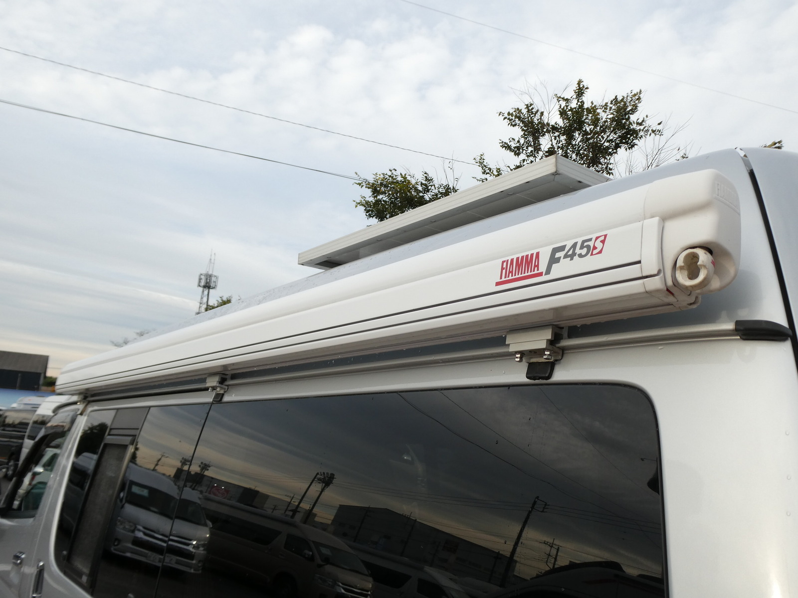 キャンピングカー バンコン ﾊｲｴｰｽ ﾘﾝｴｲ ﾊﾞｶﾝﾁｪｽﾌﾟﾗｲﾍﾞｰﾄ