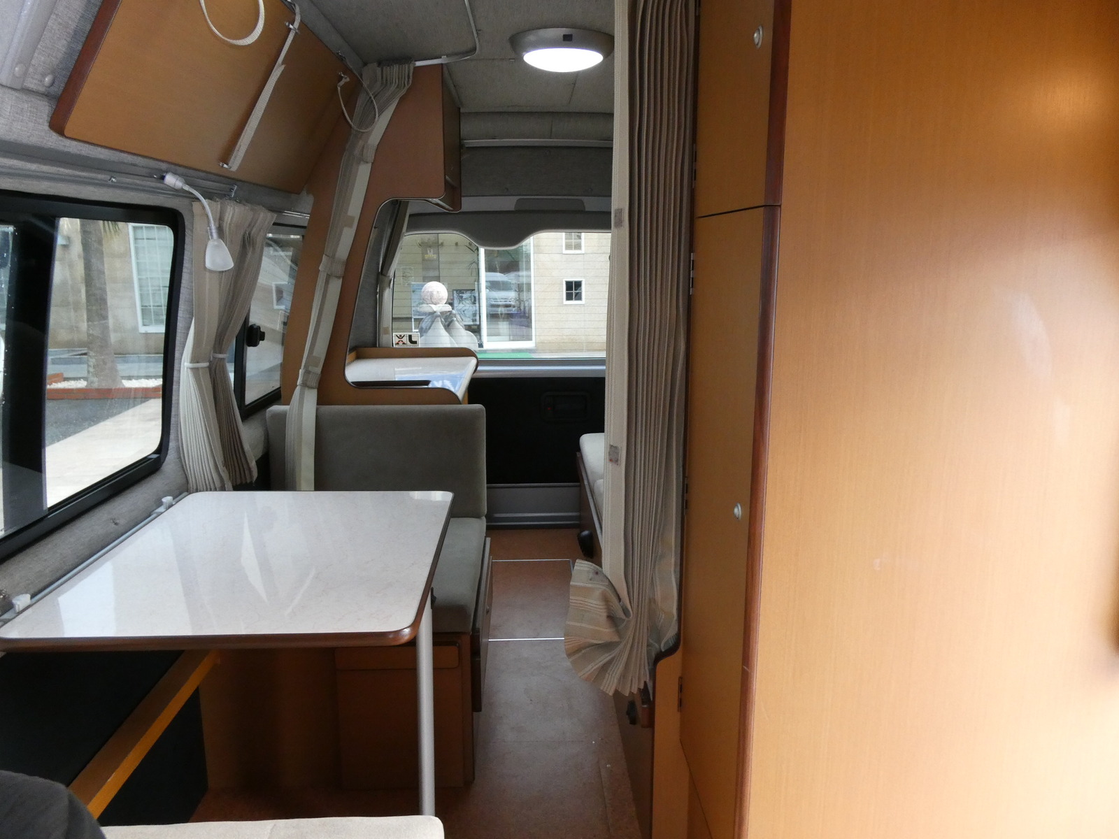 キャンピングカー バンコン ﾊｲｴｰｽ ﾘﾝｴｲ ﾊﾞｶﾝﾁｪｽﾌﾟﾗｲﾍﾞｰﾄ