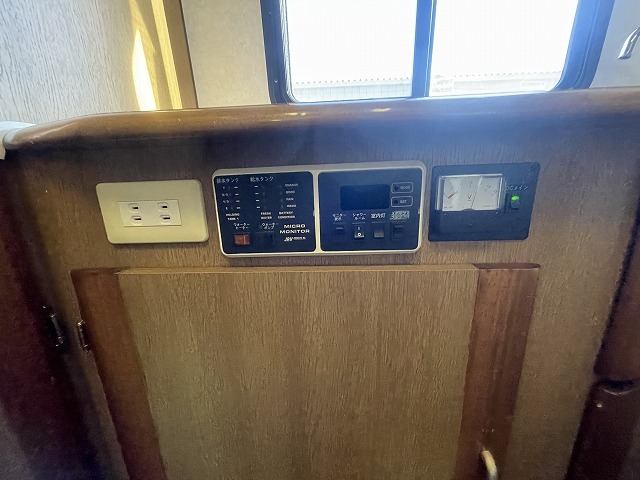 キャンピングカー キャブコン ｶﾑﾛｰﾄﾞ ﾖｺﾊﾏﾓｰﾀｰｾｰﾙｽ ﾍｽﾃｨｱ 4WD