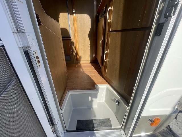 キャンピングカー キャブコン ｶﾑﾛｰﾄﾞ ﾖｺﾊﾏﾓｰﾀｰｾｰﾙｽ ﾍｽﾃｨｱ 4WD