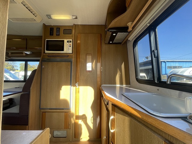 キャンピングカー キャブコン ｶﾑﾛｰﾄﾞ ﾖｺﾊﾏﾓｰﾀｰｾｰﾙｽ ﾍｽﾃｨｱ 4WD