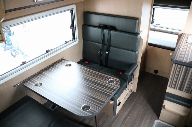 キャンピングカー キャブコン ｶﾑﾛｰﾄﾞ ﾊﾞﾝﾃｯｸ ｺﾙﾄﾞﾊﾞﾝｸｽ 4WD