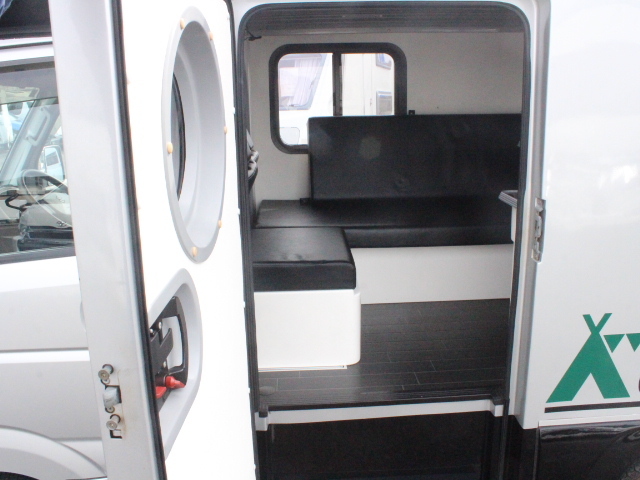 キャンピングカー 軽キャンパー ｼｭﾃﾙﾄｼﾞｬﾊﾟﾝ ｷｬﾝﾌﾟﾏｽﾀｰ ﾎﾟｯﾌﾟUP