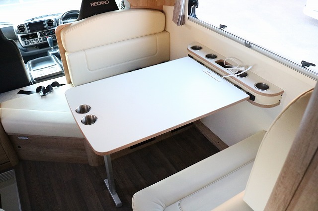 キャンピングカー キャブコン ｶﾑﾛｰﾄﾞ ﾅｯﾂRVｸﾚｱ5.3Xﾊｲﾊﾟｰｴﾎﾞ4WD