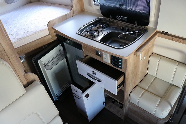 キャンピングカー キャブコン ｶﾑﾛｰﾄﾞ ﾅｯﾂRVｸﾚｱ5.3Xﾊｲﾊﾟｰｴﾎﾞ4WD