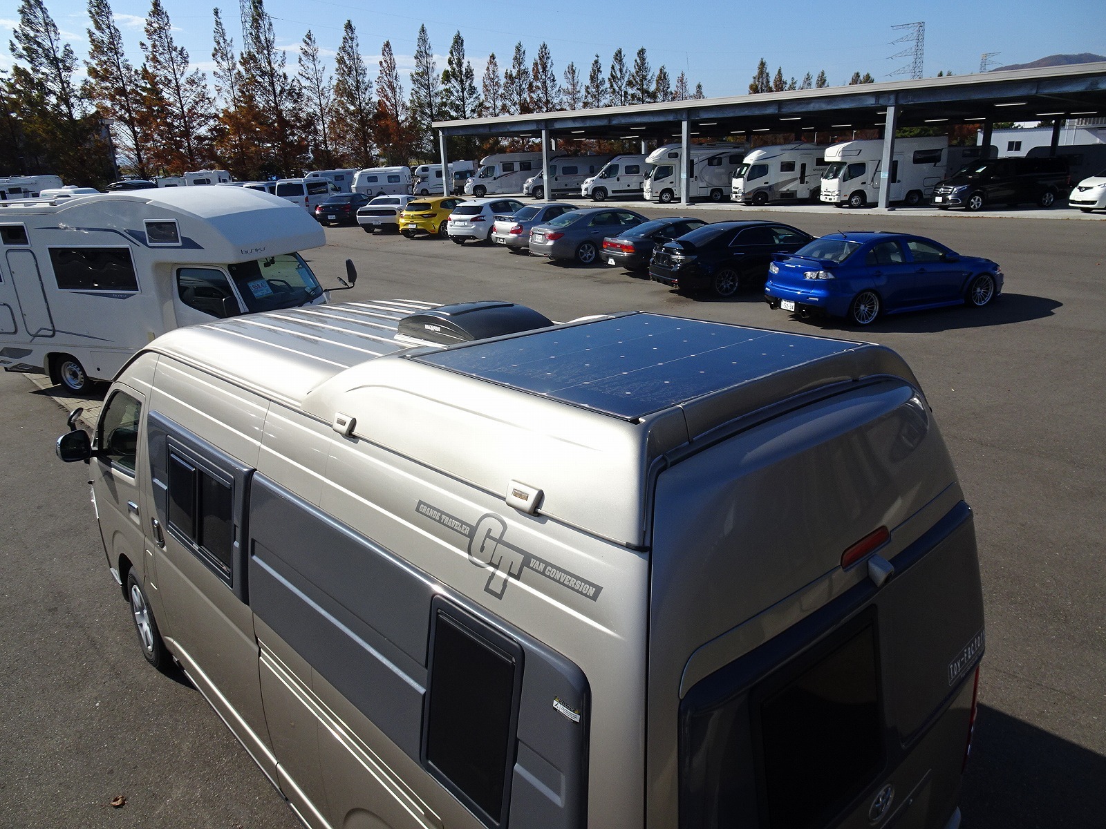 キャンピングカー バンコン ﾊｲｴｰｽ ﾄｲﾌｧｸﾄﾘｰ GTｸﾞﾗﾝﾃﾞ 4WD