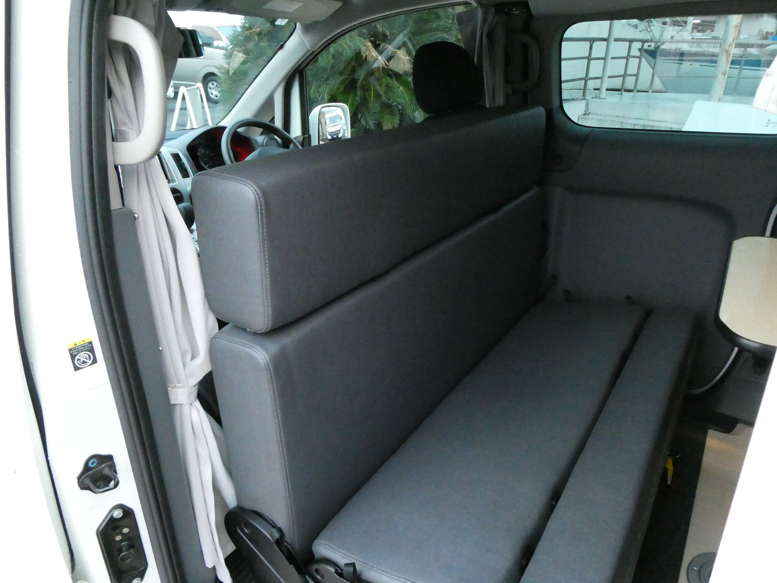 キャンピングカー バンコン NV200ﾊﾞﾈｯﾄ FOCS ﾙｿ+UP