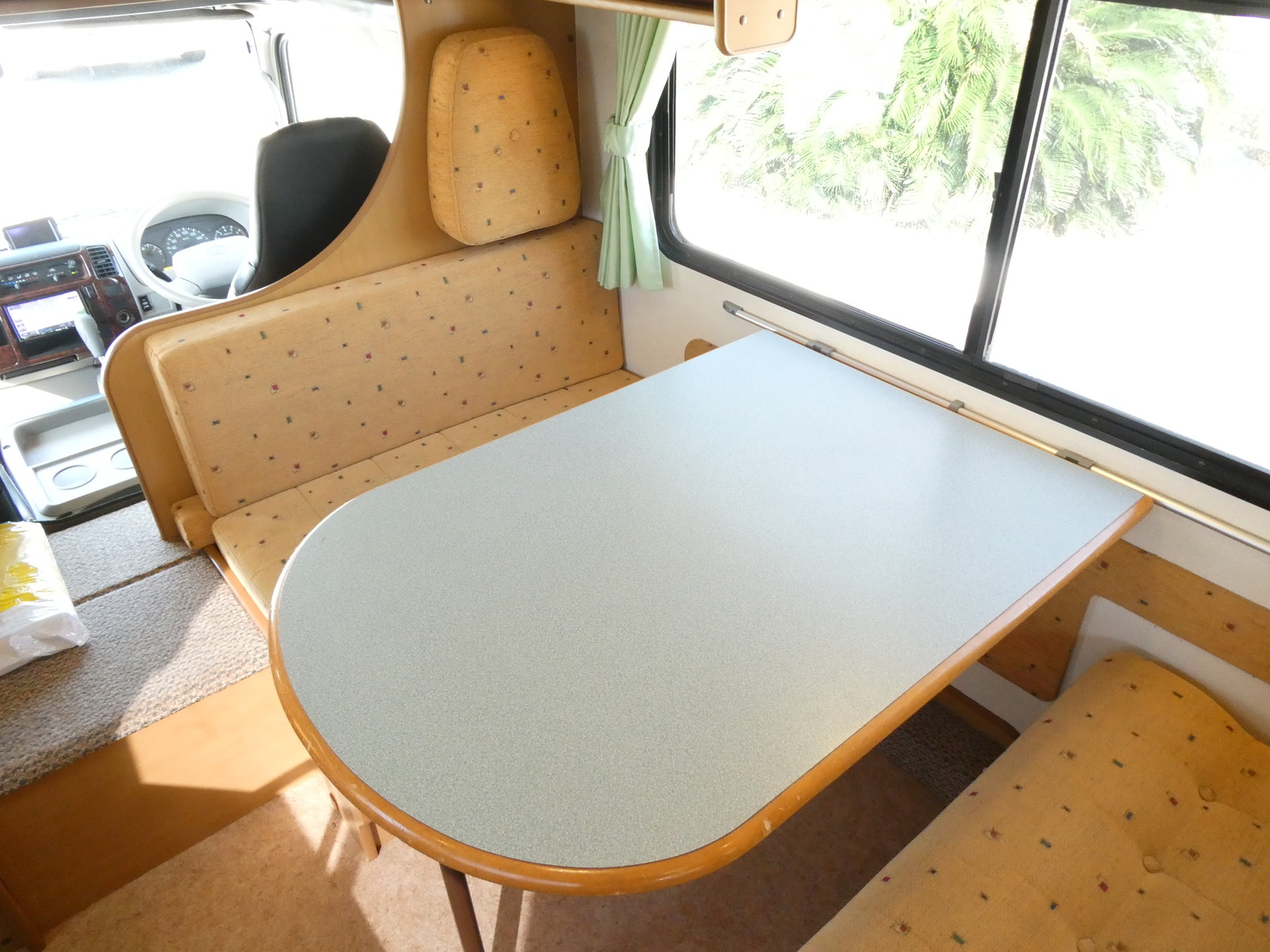 キャンピングカー キャブコン ﾊﾞﾝﾃｯｸ ﾚｵ　ﾙｰﾌｴｱｺﾝ　発電機　ﾎﾞｲﾗｰ