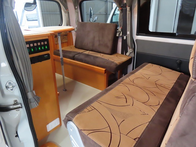 キャンピングカー バンコン ﾀｳﾝｴｰｽ ﾀｺｽ ﾊﾅ FFﾋｰﾀｰ 走行充電