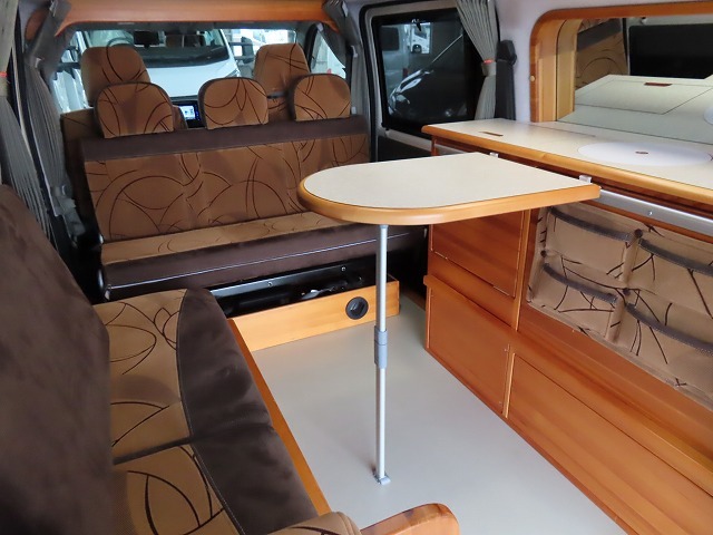 キャンピングカー バンコン ﾀｳﾝｴｰｽ ﾀｺｽ ﾊﾅ FFﾋｰﾀｰ 走行充電