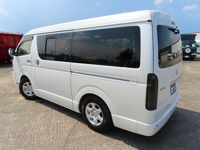 キャンピングカー バンコン ﾊｲｴｰｽ かｰいんてりあ高橋ﾘﾗｯｸｽﾜｺﾞﾝ 4WD