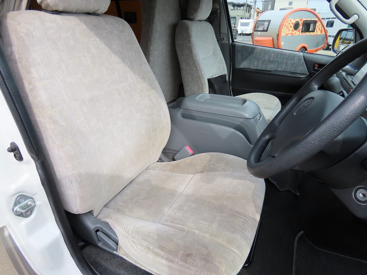 キャンピングカー バンコン ﾚｼﾞｱｽｴｰｽ　RVﾋﾞｯｸﾌｯﾄ製　ｱﾙｶﾃﾞｨｱ 4WD