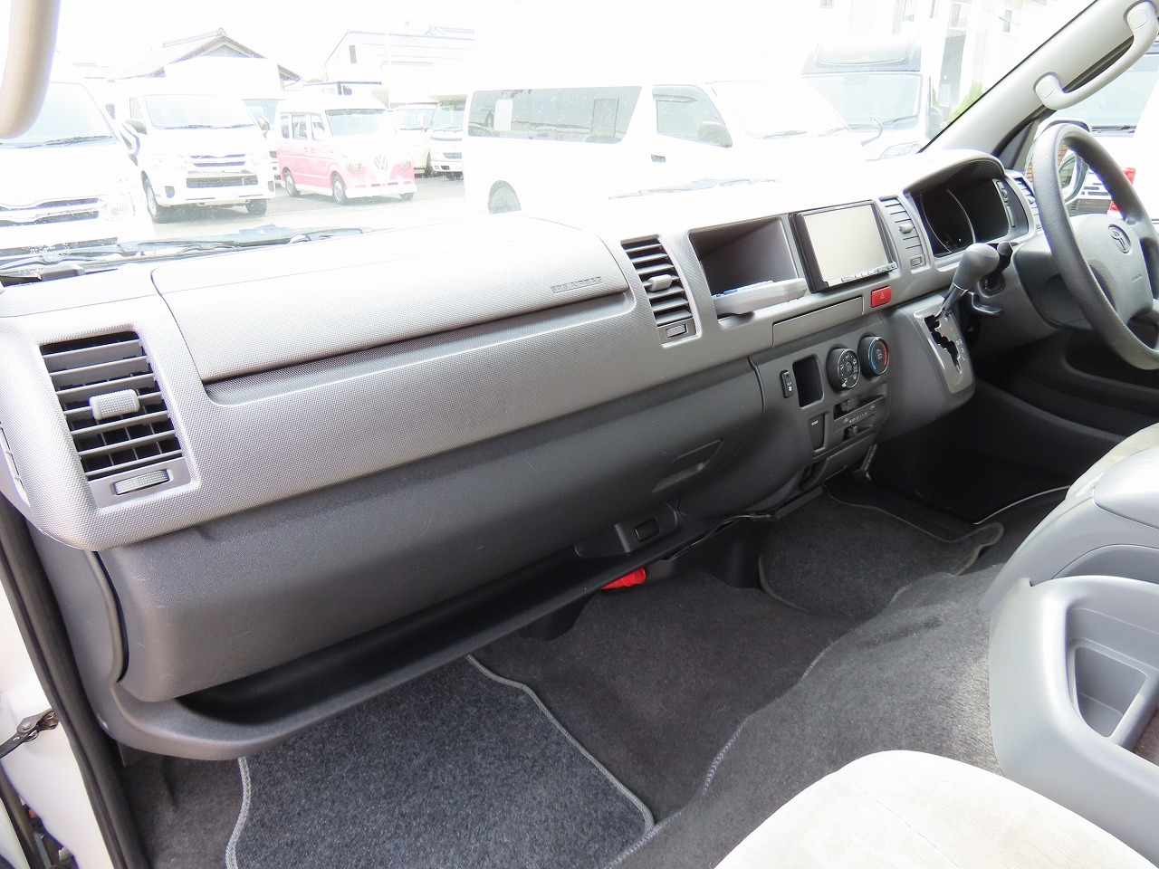 キャンピングカー バンコン ﾚｼﾞｱｽｴｰｽ　RVﾋﾞｯｸﾌｯﾄ製　ｱﾙｶﾃﾞｨｱ 4WD