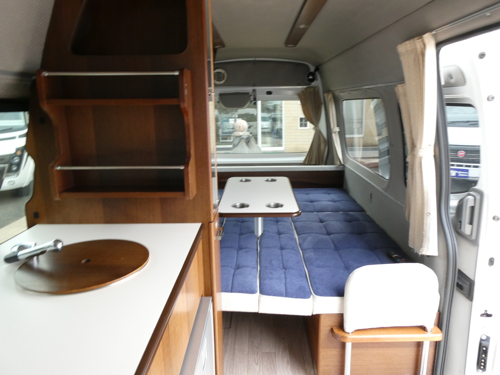 キャンピングカー バンコン ﾋﾞｰｸﾙ製　ﾃﾞｭｵ　FF　ｿｰﾗｰﾊﾟﾈﾙ　冷蔵庫