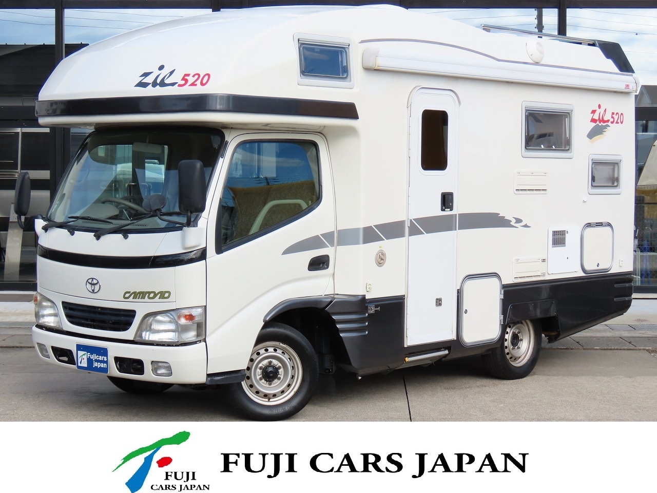 キャンピングカー キャブコン カムロード バンテック製　ジル520