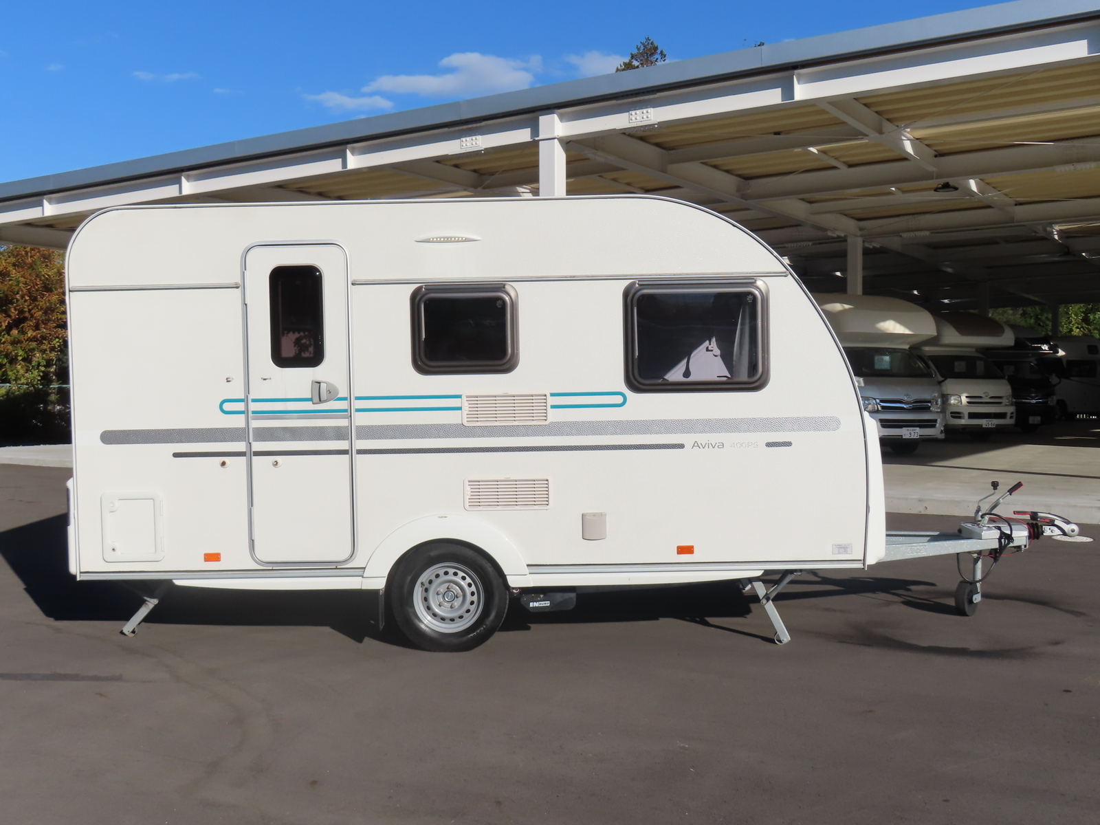 キャンピングカー トレーラー ｱﾄﾞﾘｱｱﾋﾞﾊﾞ400PS 家庭用ｴｱｺﾝ FFﾋｰﾀｰ