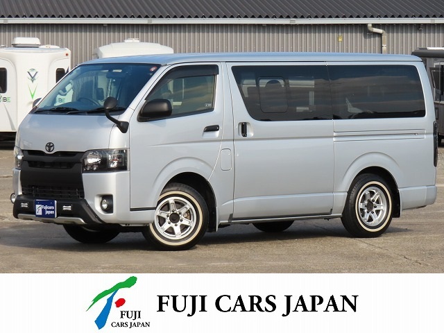 キャンピングカー バンコン レジアスエーススーパーGL　フレックス製ベッドキット