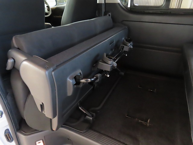 キャンピングカー バンコン ﾚｼﾞｱｽｴｰｽｽｰﾊﾟｰGL　ﾌﾚｯｸｽ製ﾍﾞｯﾄﾞｷｯﾄ