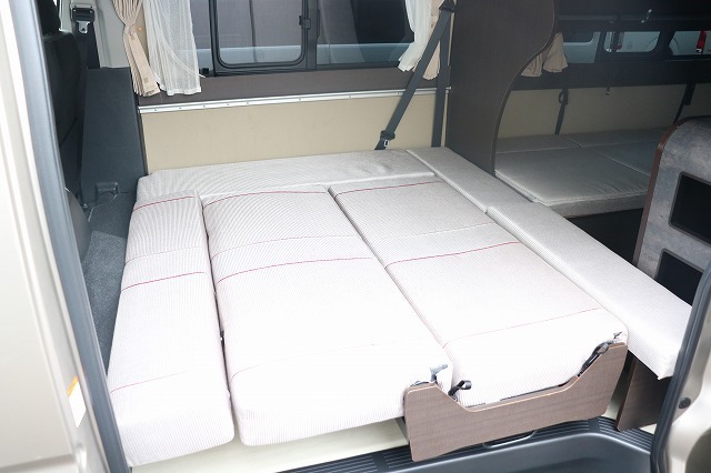 キャンピングカー バンコン ﾊｲｴｰｽ ﾚｸﾋﾞｨ ﾌｧｲﾌﾞｽﾀｰ 4WD