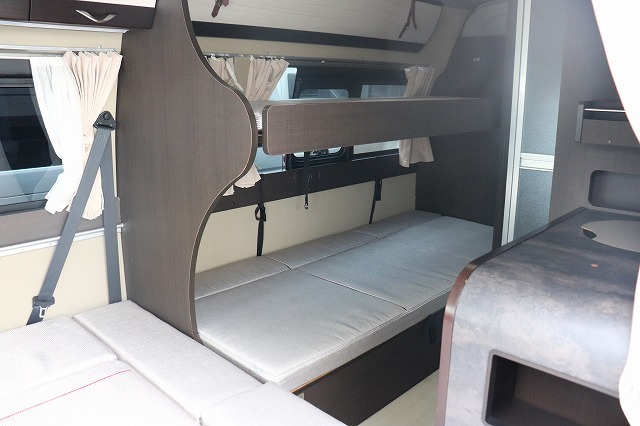 キャンピングカー バンコン ﾊｲｴｰｽ ﾚｸﾋﾞｨ ﾌｧｲﾌﾞｽﾀｰ 4WD