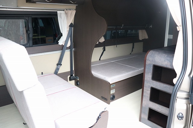 キャンピングカー バンコン ﾊｲｴｰｽ ﾚｸﾋﾞｨ ﾌｧｲﾌﾞｽﾀｰ 4WD