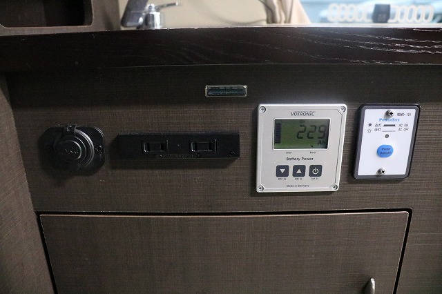 キャンピングカー バンコン ﾊｲｴｰｽ ﾚｸﾋﾞｨ ﾌｧｲﾌﾞｽﾀｰ 4WD