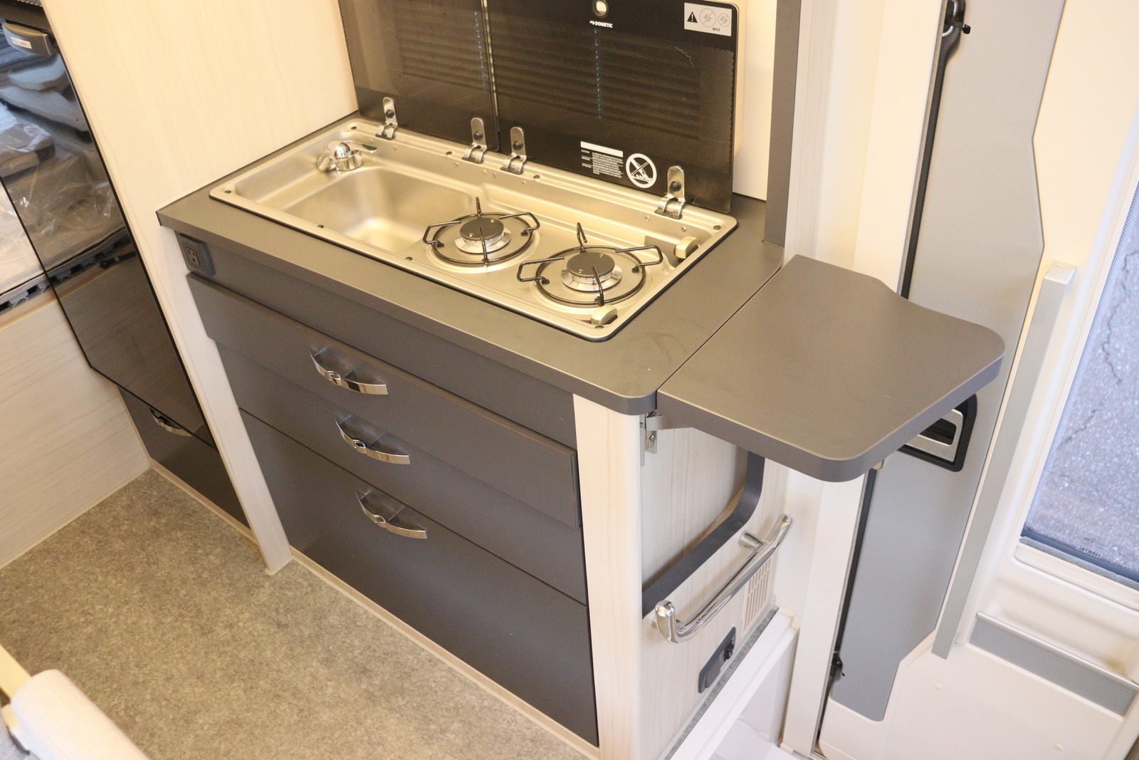 キャンピングカー キャブコン ｶﾑﾛｰﾄﾞ ｱﾈｯｸｽ ﾘﾊﾞﾃｨ52DB