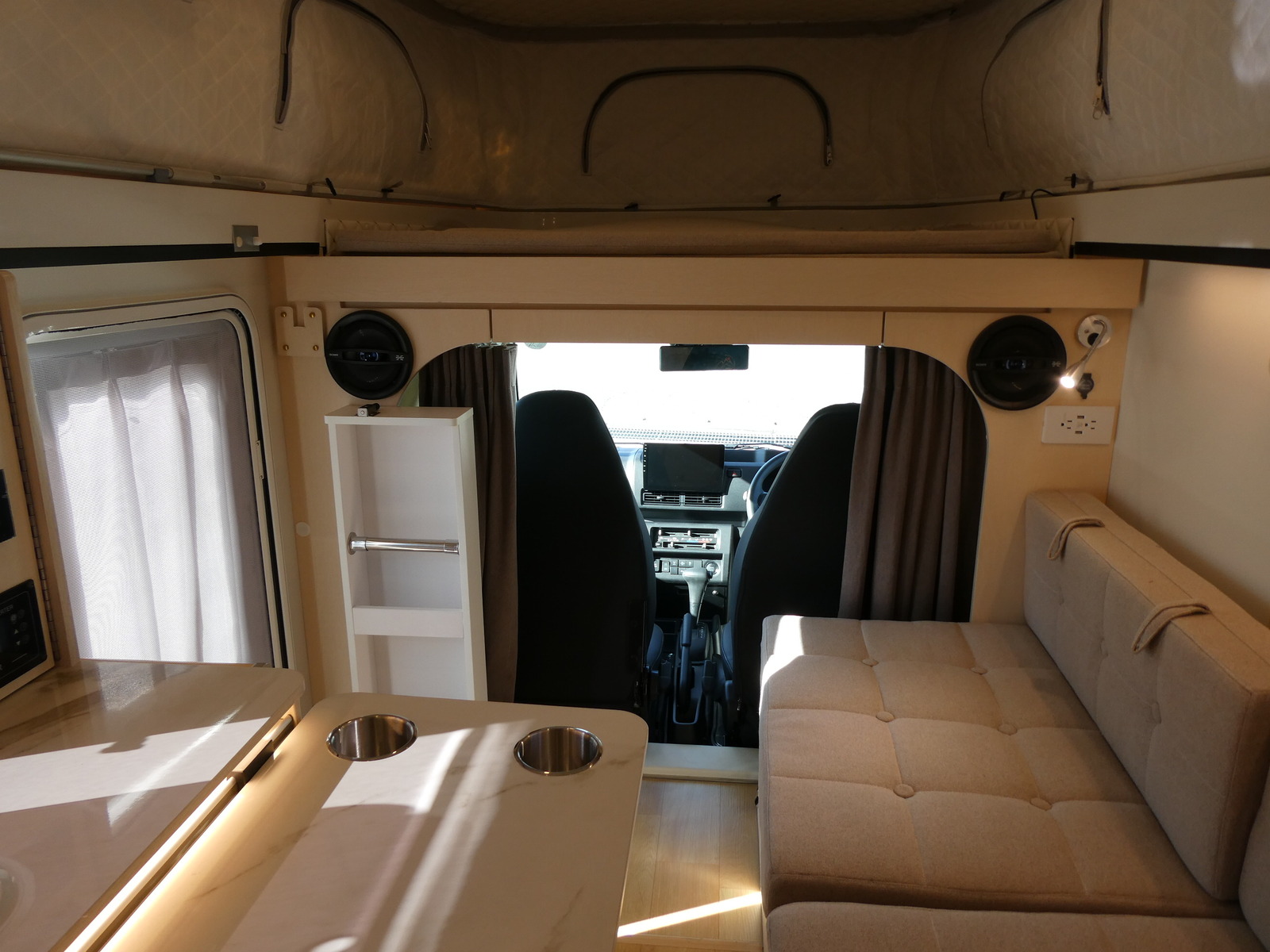 キャンピングカー 軽キャンパー JPｽﾀｰ ﾊｯﾋﾟｰ1+ｼﾃｨ 4WD　DCｸｰﾗｰ