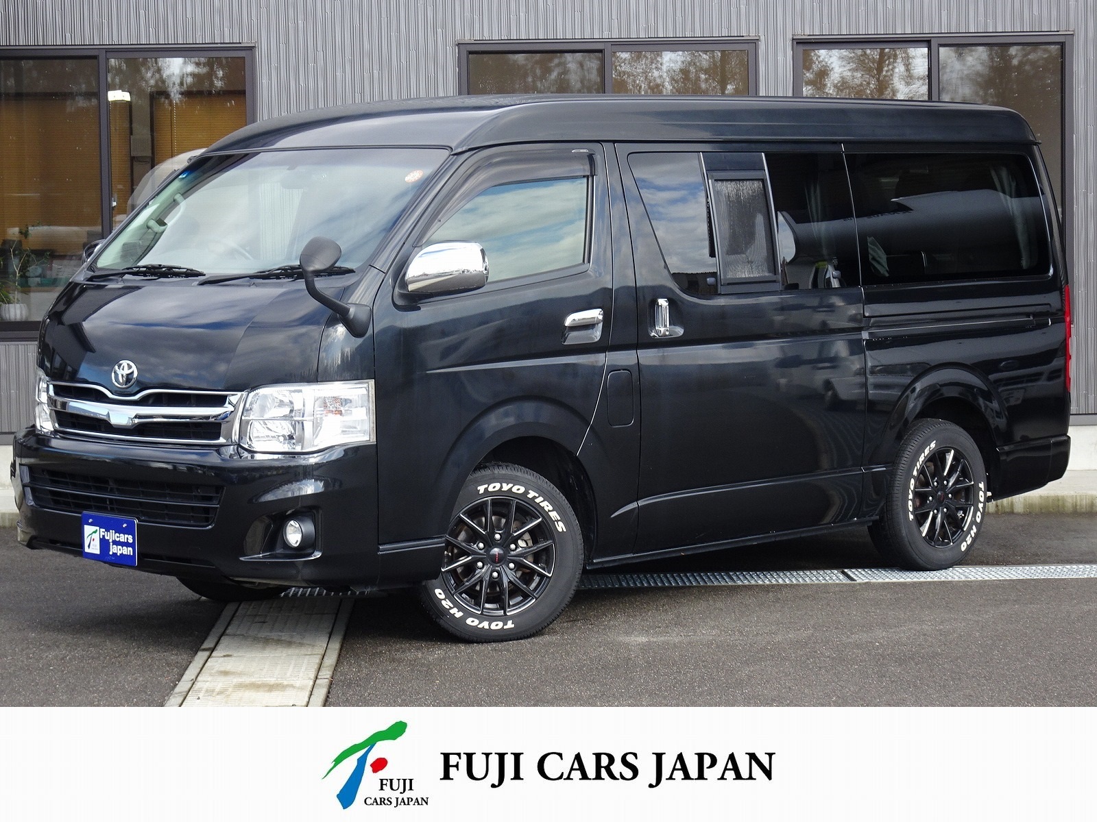 キャンピングカー バンコン ハイエース かーいんて高橋 リラックスワゴン 4WD