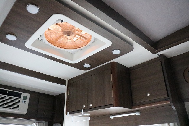 キャンピングカー キャブコン ﾎﾞﾝｺﾞ AtoZ ｱﾚﾝ･ﾊｲ 4WD　