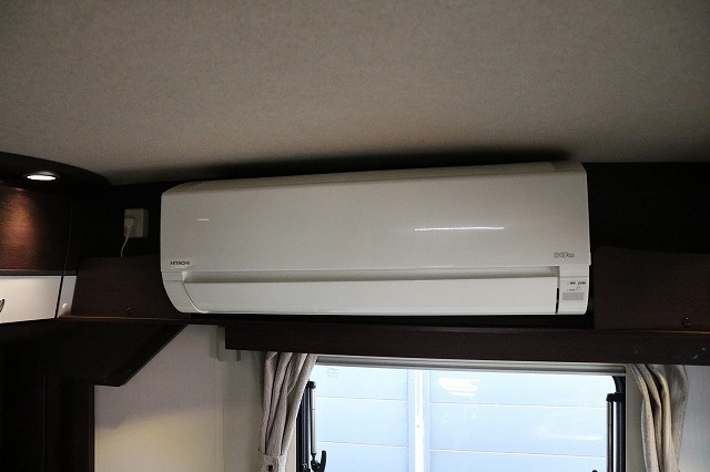 キャンピングカー キャブコン ｶﾑﾛｰﾄﾞﾅｯﾂRVｸﾚｱ5.3Xｴﾎﾞﾘｭｰｼｮﾝ4WD