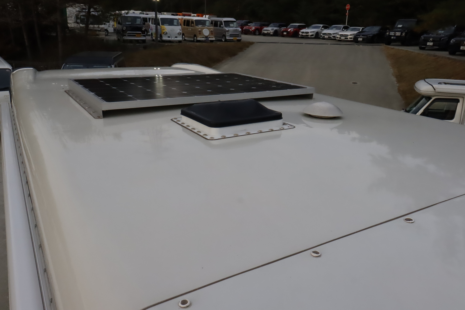 キャンピングカー キャブコン ｶﾑﾛｰﾄﾞ 東和 ｳﾞｫｰﾝｽﾞｨｰﾍﾞﾝ