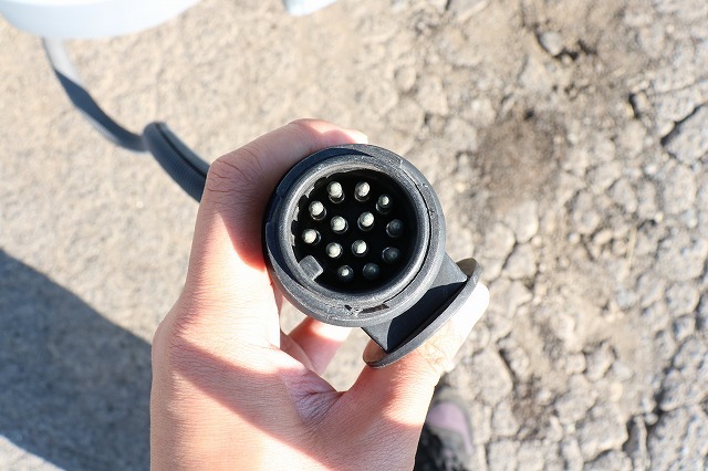 キャンピングカー トレーラー ﾊｲﾏｰ ｴﾘﾊﾞﾂｰﾘﾝｸﾞ320GT　けん引免許不要