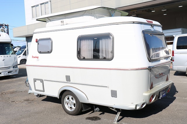 キャンピングカー トレーラー ﾊｲﾏｰ ｴﾘﾊﾞﾂｰﾘﾝｸﾞ320GT　けん引免許不要