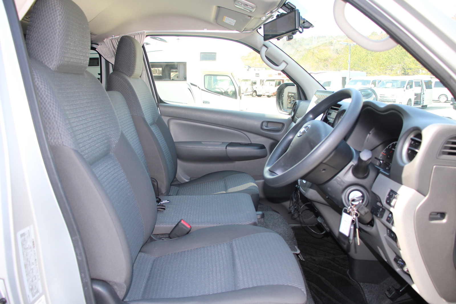 キャンピングカー バンコン ｷｬﾗﾊﾞﾝ ｱﾈｯｸｽ ﾘｭｳ350 4WD