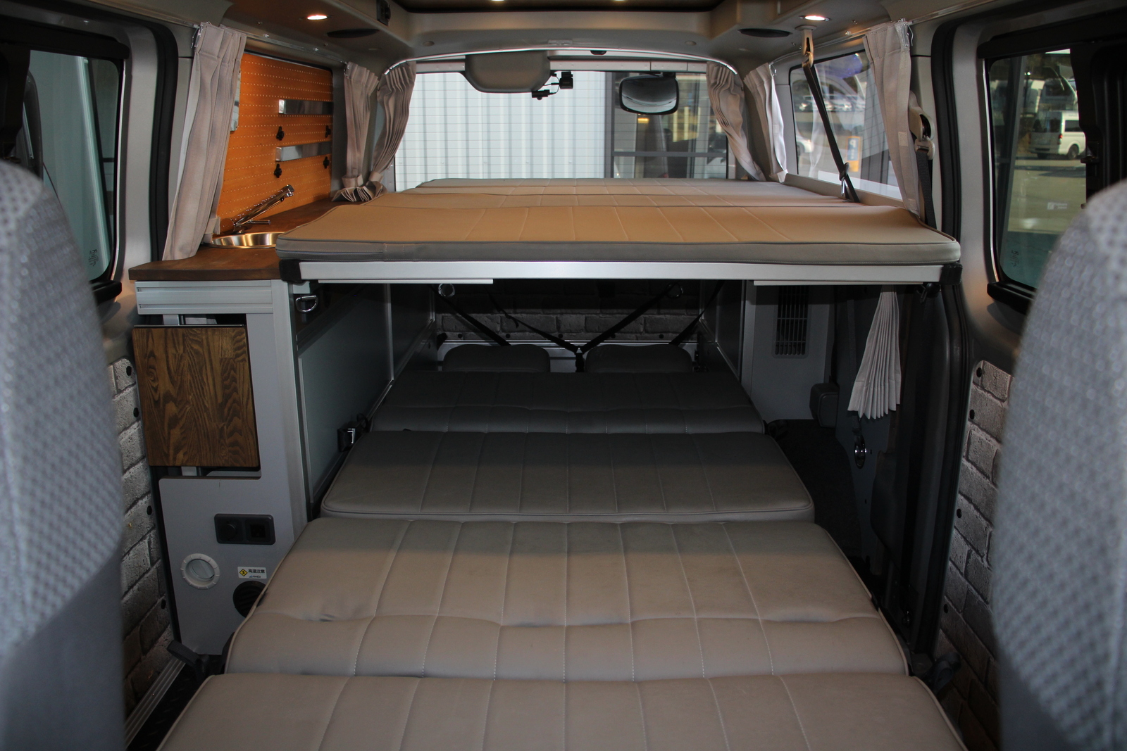 キャンピングカー バンコン ｷｬﾗﾊﾞﾝ ｱﾈｯｸｽ ﾘｭｳ350 4WD