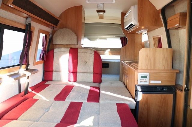 キャンピングカー バンコン ﾊｲｴｰｽ ｶﾄｰﾓｰﾀｰ ZOO 4WD