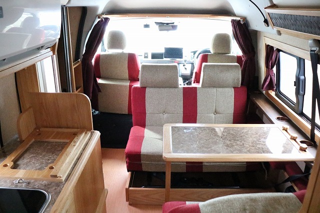 キャンピングカー バンコン ﾊｲｴｰｽ ｶﾄｰﾓｰﾀｰ ZOO 4WD