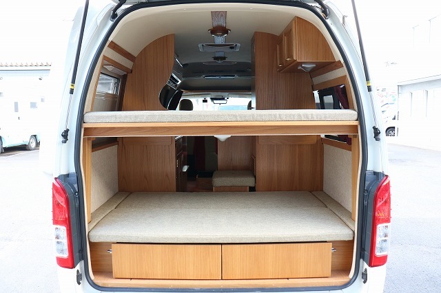 キャンピングカー バンコン ﾊｲｴｰｽ ｶﾄｰﾓｰﾀｰ ZOO 4WD