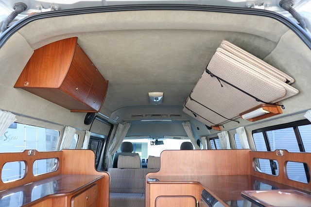 キャンピングカー バンコン ﾊｲｴｰｽ ﾋﾞｰｸﾙ ﾍﾞｯｾﾙ 4WD