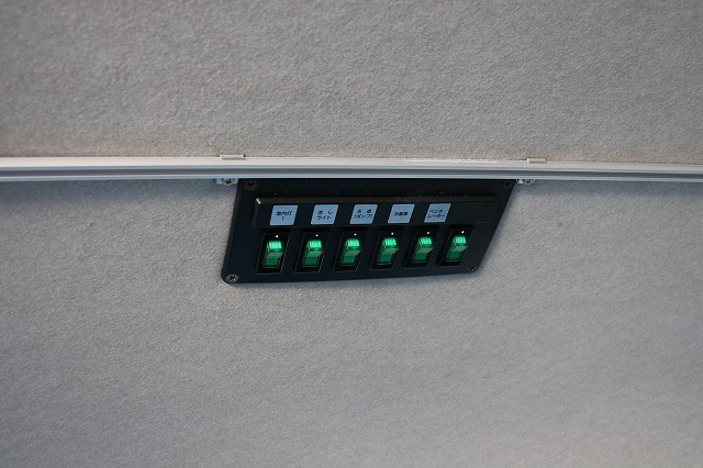 キャンピングカー バンコン ﾊｲｴｰｽ ﾋﾞｰｸﾙ ﾍﾞｯｾﾙ 4WD