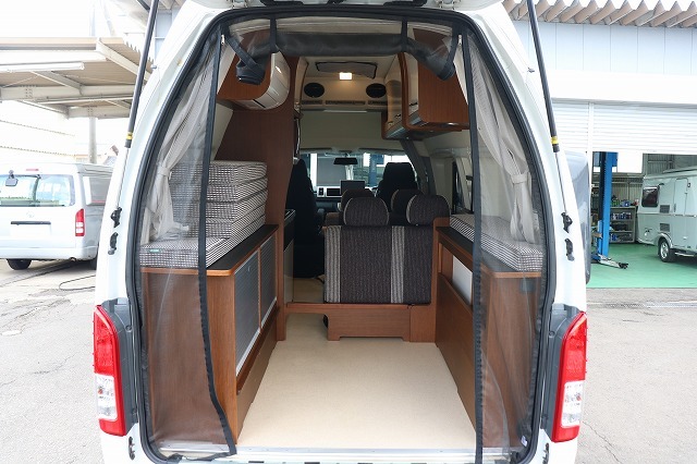 キャンピングカー バンコン ﾊｲｴｰｽ ﾊﾞｰﾃﾞﾝｸﾞﾗﾝﾃﾞ ｱﾙﾀﾓｰﾀﾞ 4WD