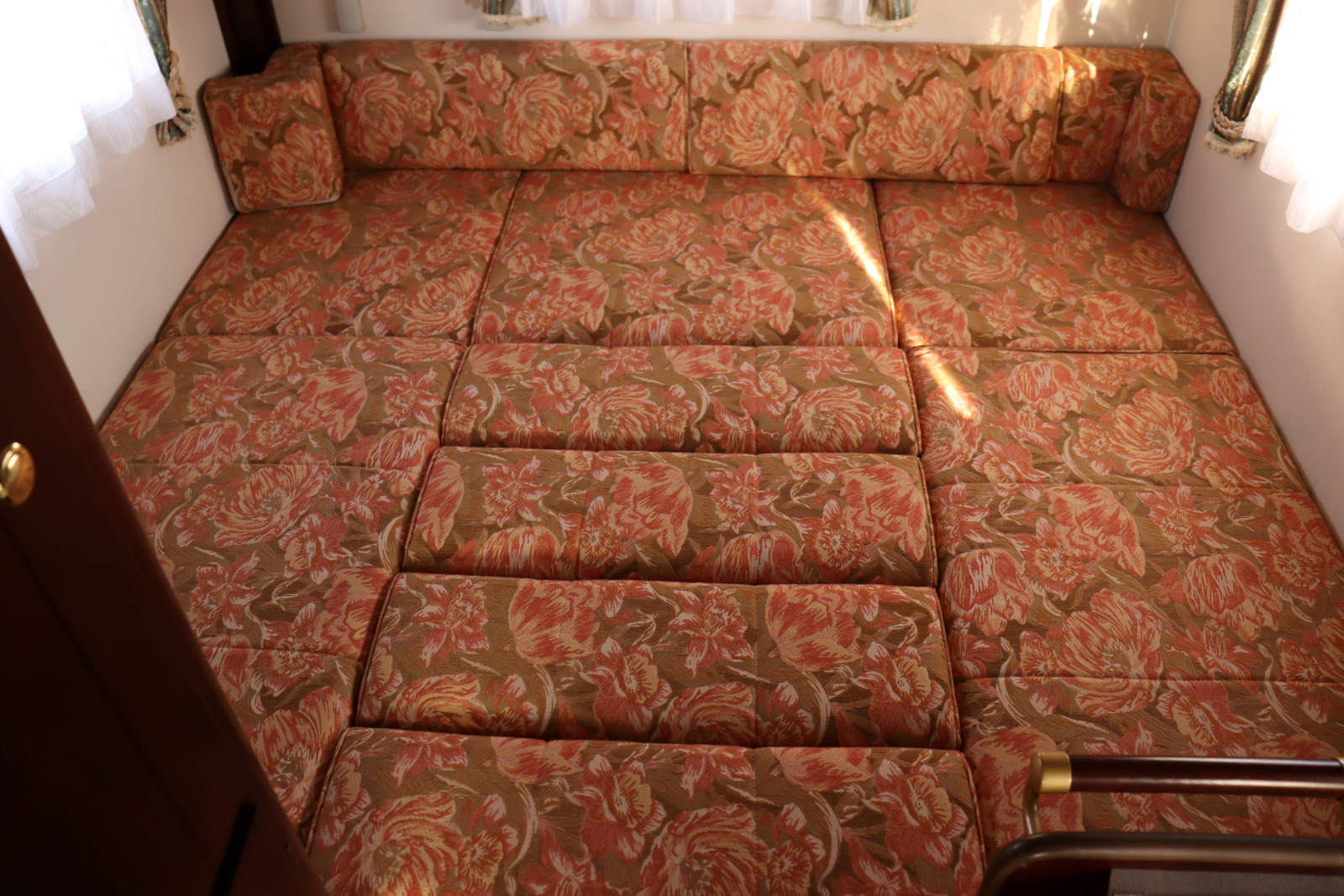 キャンピングカー バスコン ｺｰｽﾀｰ ﾅｯﾂRV ﾎﾞｰﾀﾞｰ 家庭用ｴｱｺﾝ