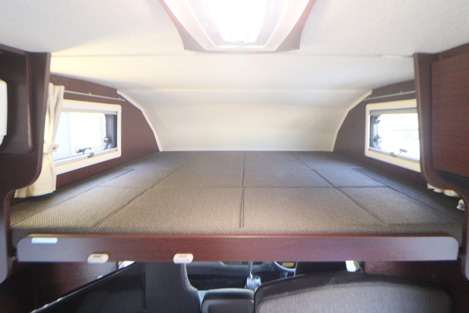 キャンピングカー キャブコン ｶﾑﾛｰﾄﾞﾅｯﾂRV ｸﾚｿﾝﾎﾞﾔｰｼﾞｭWｴﾎﾞﾗｲﾄ